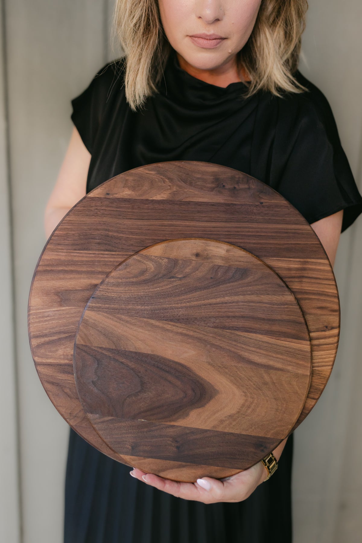 Circle Walnut Board