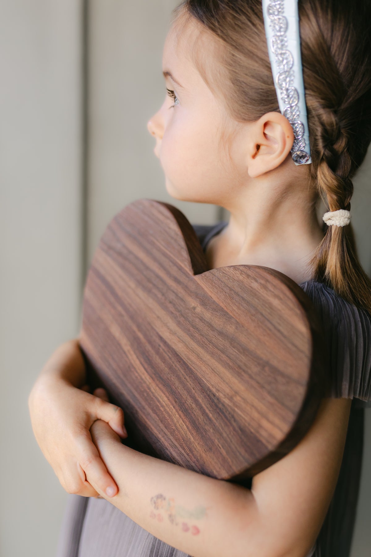 Heart board - 10" walnut