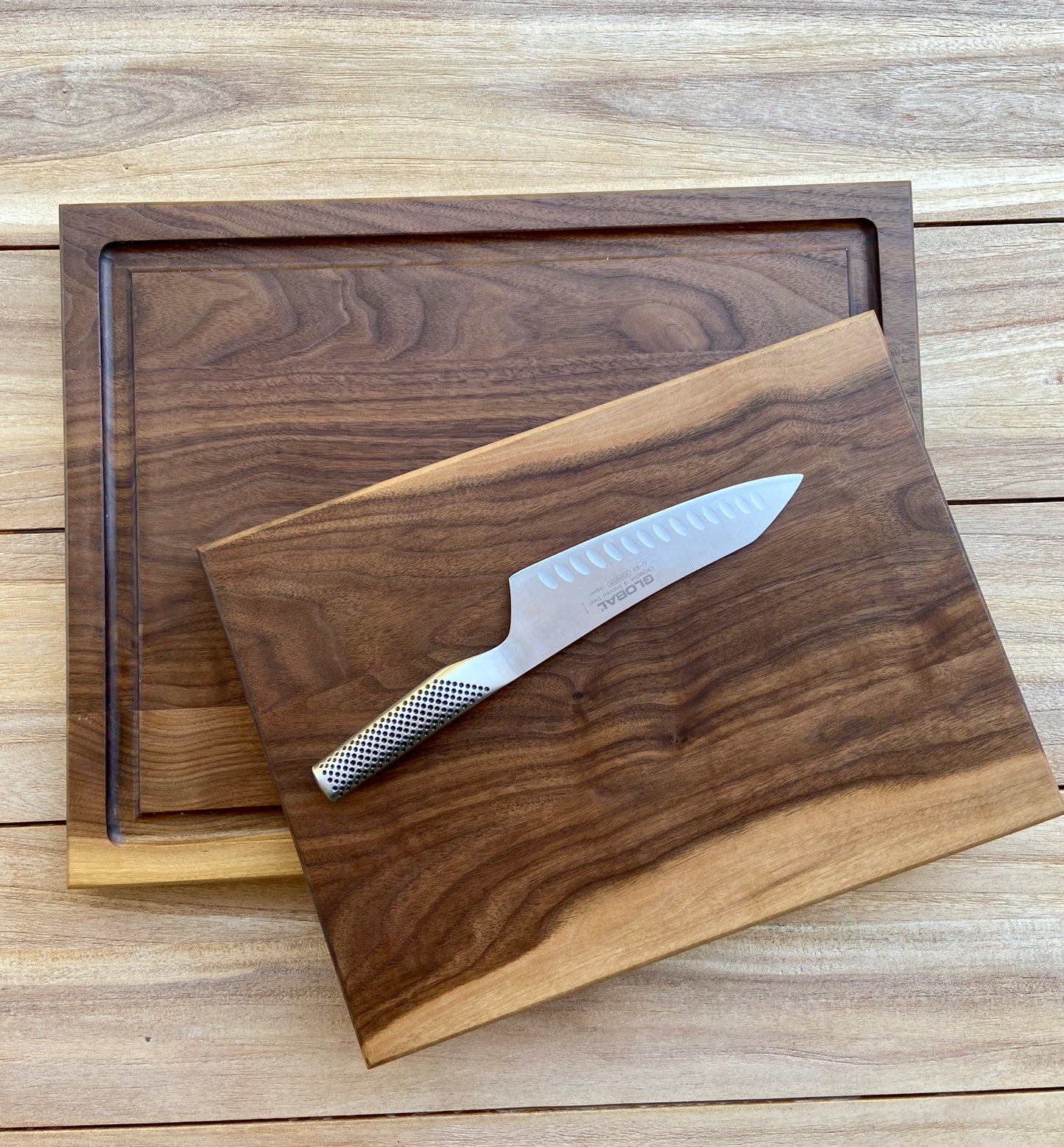 Cutting Board with a DEEP Juice Groove (Walnut & Double Sided)