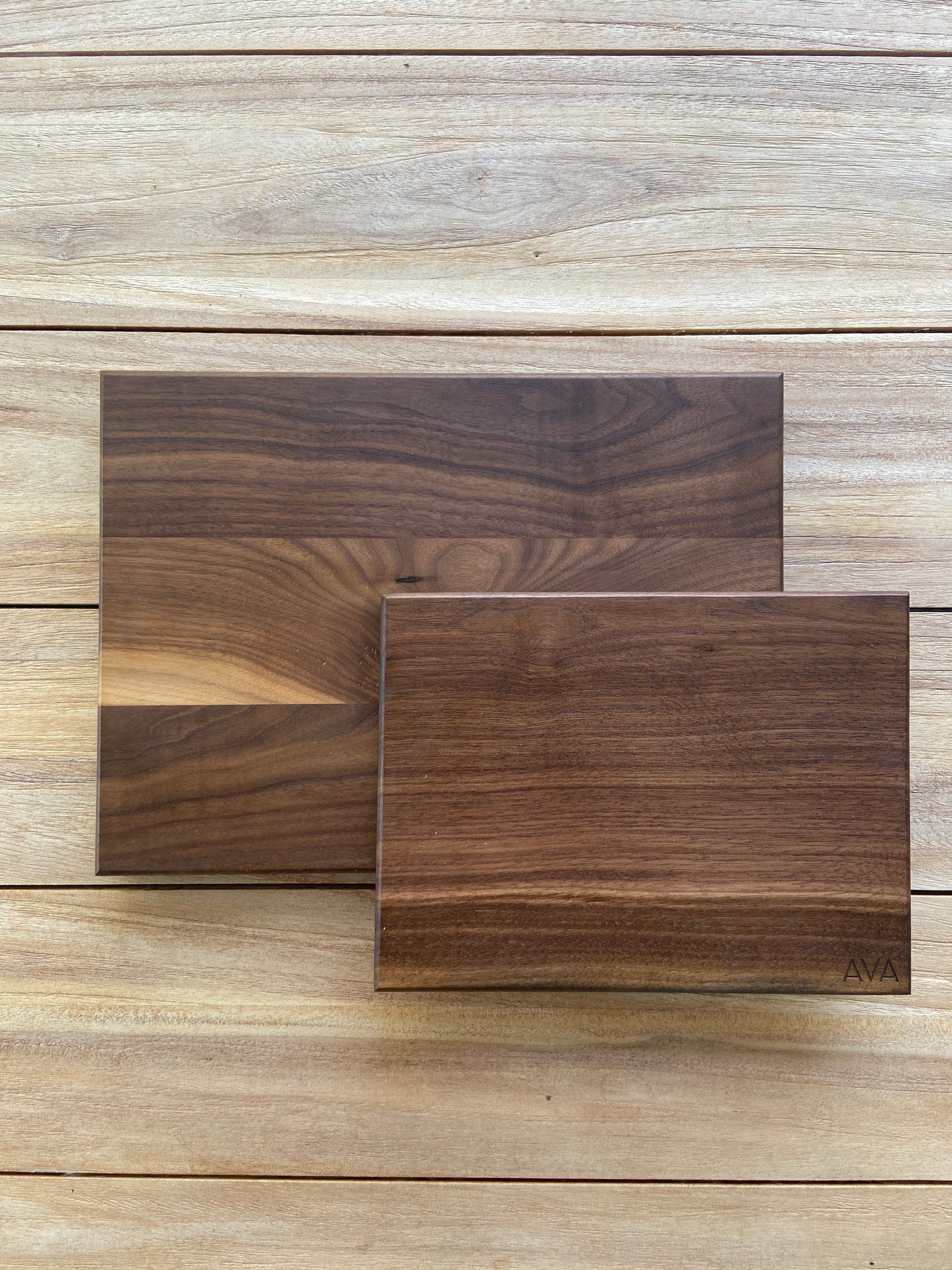 Bar Walnut Cutting Board