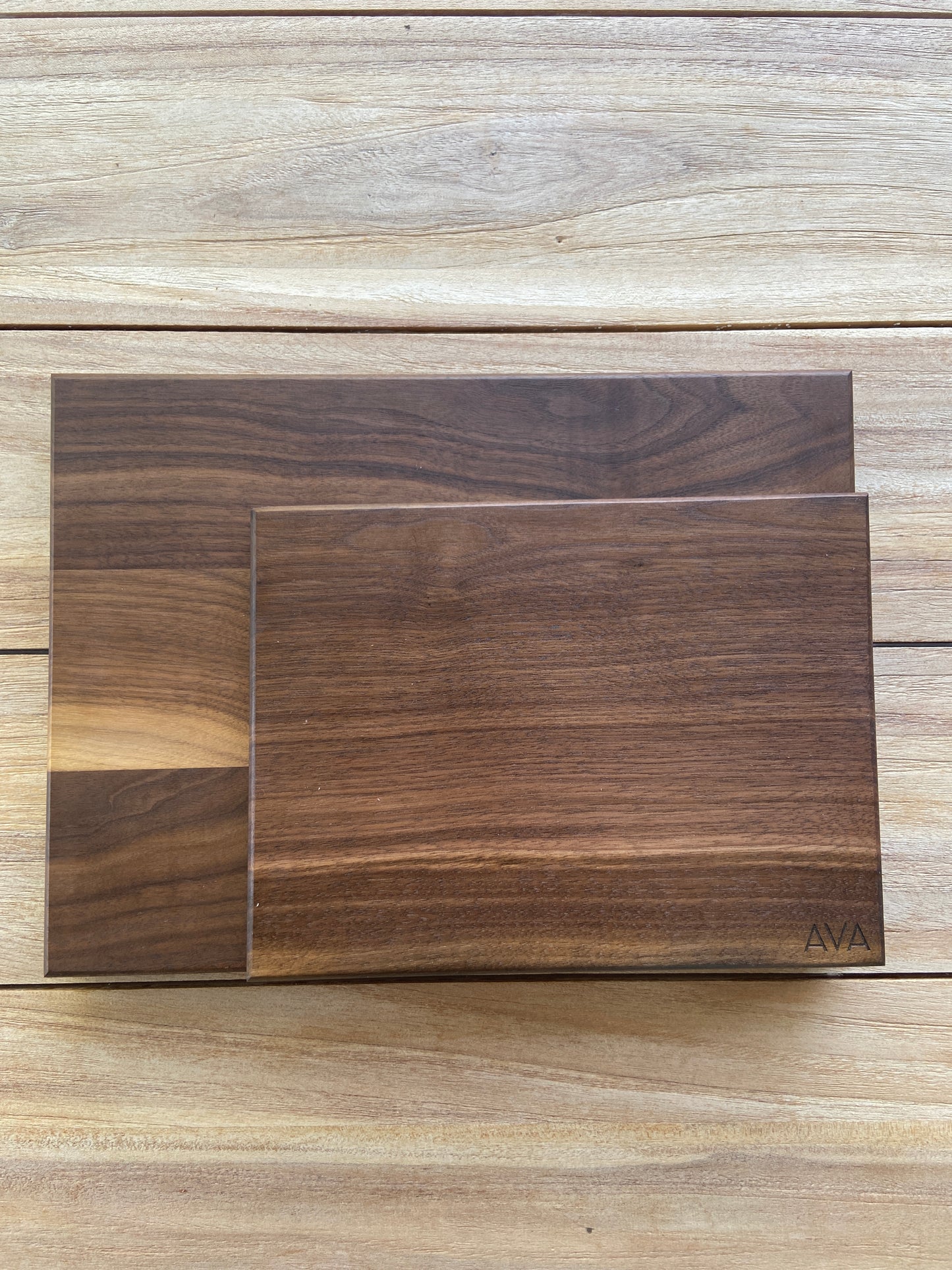 Small Cutting Board (Walnut)